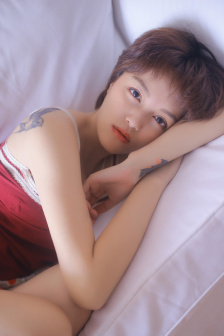 清冷美人与温润师兄